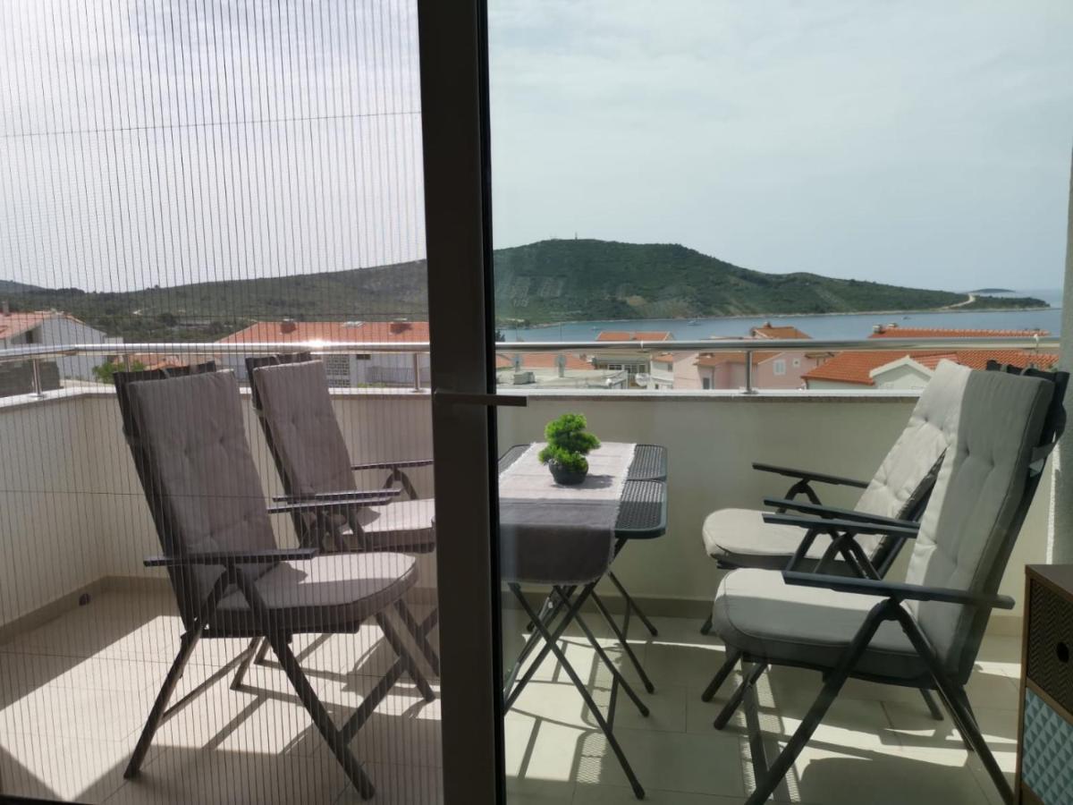 Appartement Ristovic à Primošten Extérieur photo
